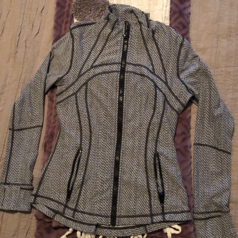 Lulu lemon zip up